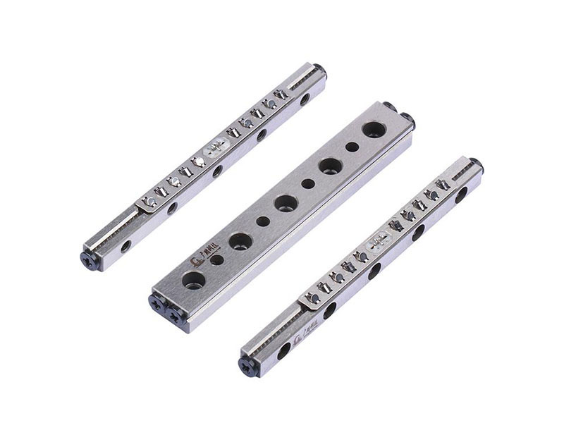 怎么挑選交叉滾子導(dǎo)軌？的圖片